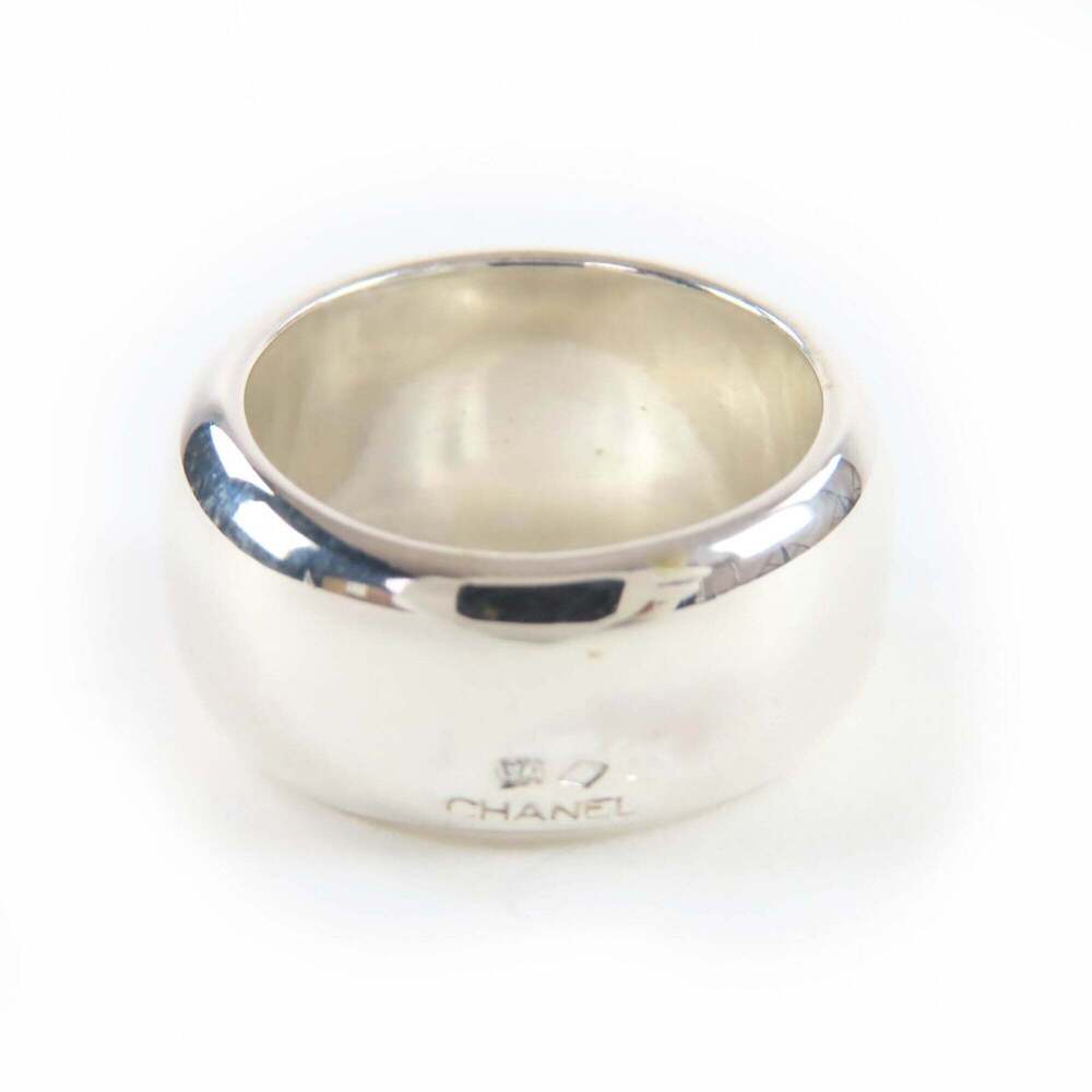 CHANEL Silver Ring - Picture 3 of 7